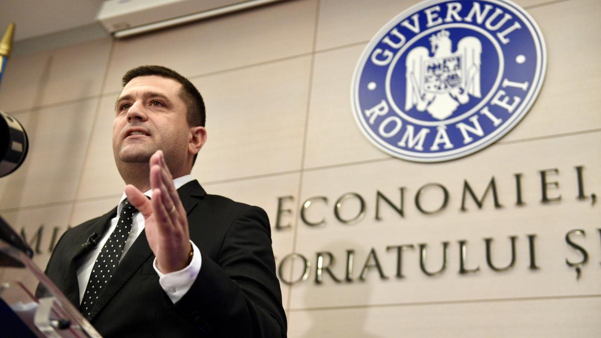 Ministrul Economiei Am primit 1700 CVuri dupa selecii