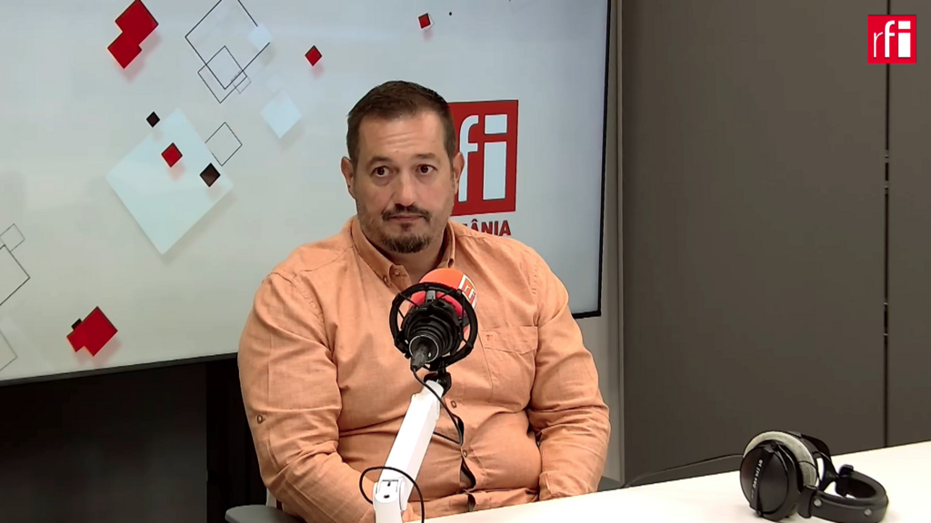 Procurorul militar Bogdan Pirlog la RFI Recomand sa se fure mai putin