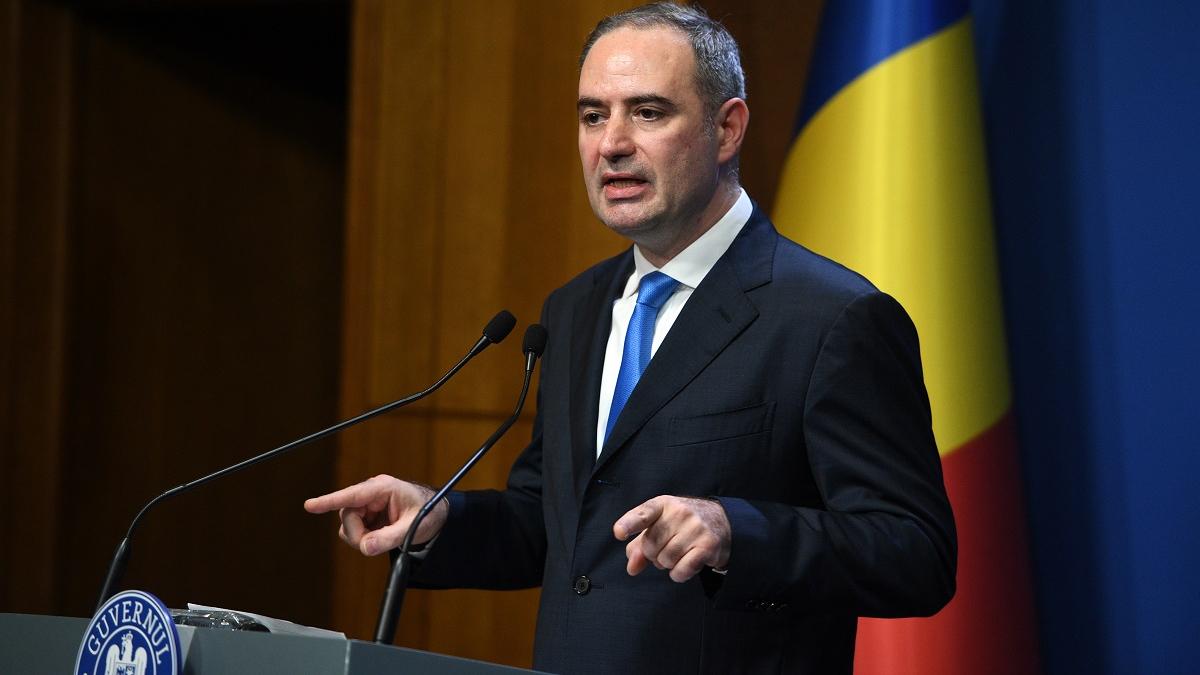 Alexandru Nazare il acuz a pe Tanczos Barna de greseli bugetare