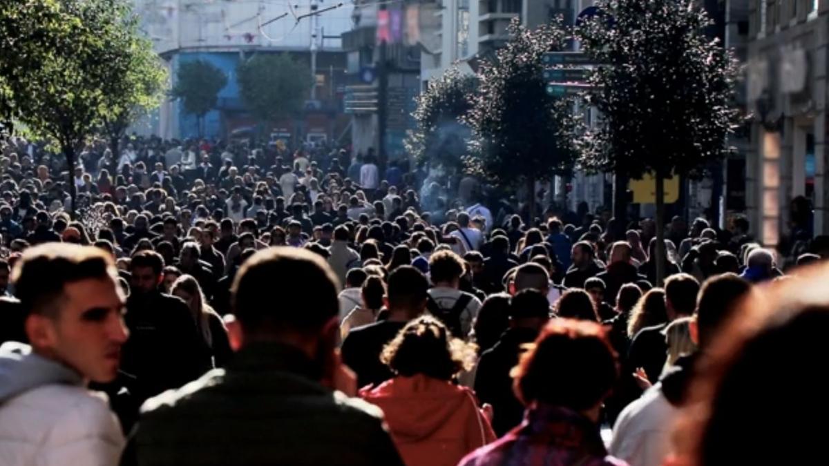 Populatia Marii Britanii a crescut semnificativ din migratie