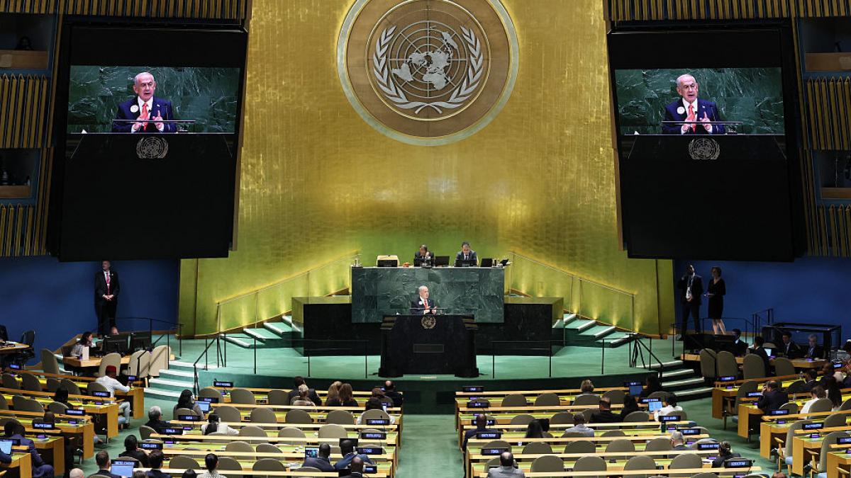 Zeci de diplomati au parasit sala la discursul lui Netanyahu