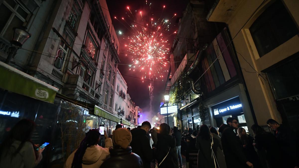 9000 de bucuresteni au semnato petitia anti artificii