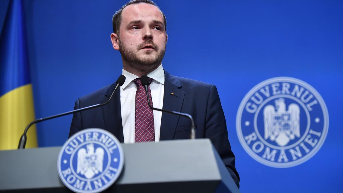 Ministrul Sanatatii Miliardele pierdute pentru vaccinuri puteau construi spitale