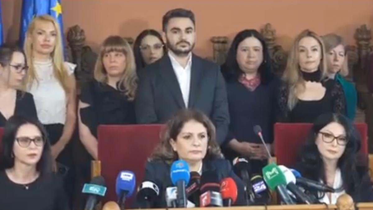 Conferinta de presa la CAB privind acuzatiile aduse unui judecator
