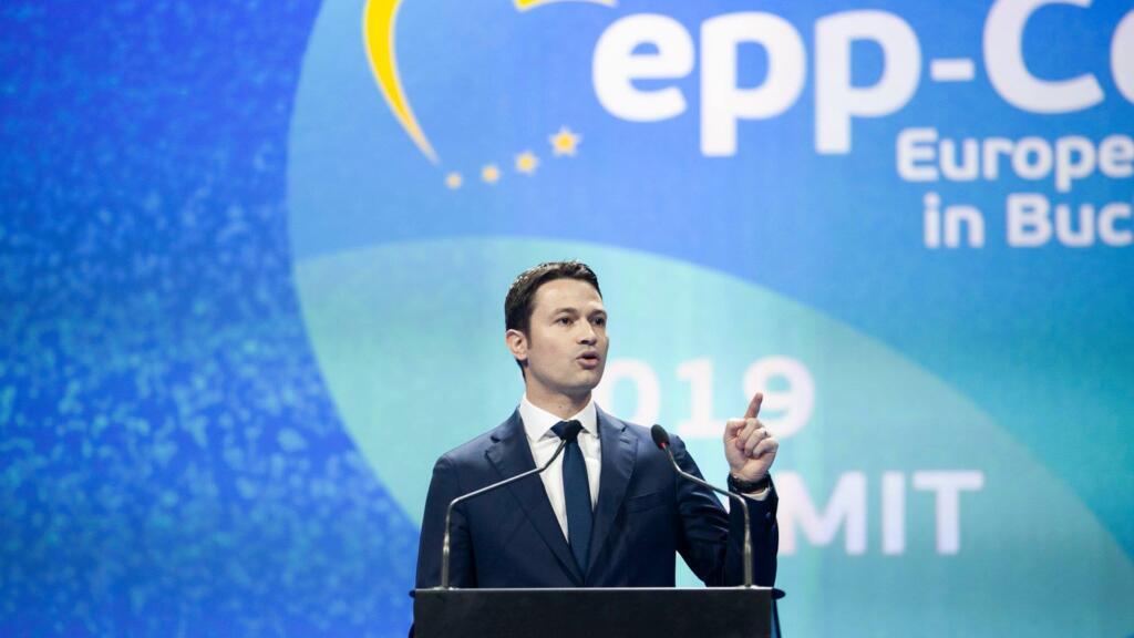 Robert Sighiartau PNL Referendumul in justitie o idee buna