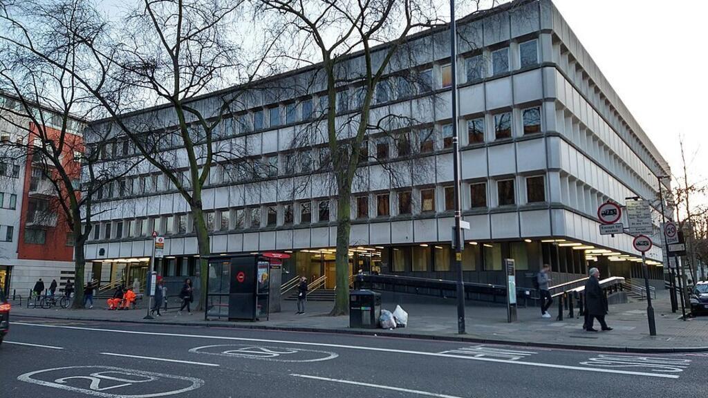 Cetatenii romani raman lideri printre infractorii din Uniunea Europeana la Londra