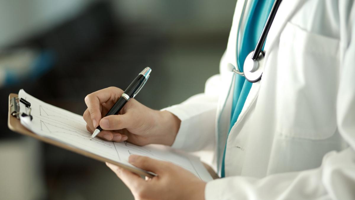 Revolta bolnavilor de cancer dupa scaderea concediului medical