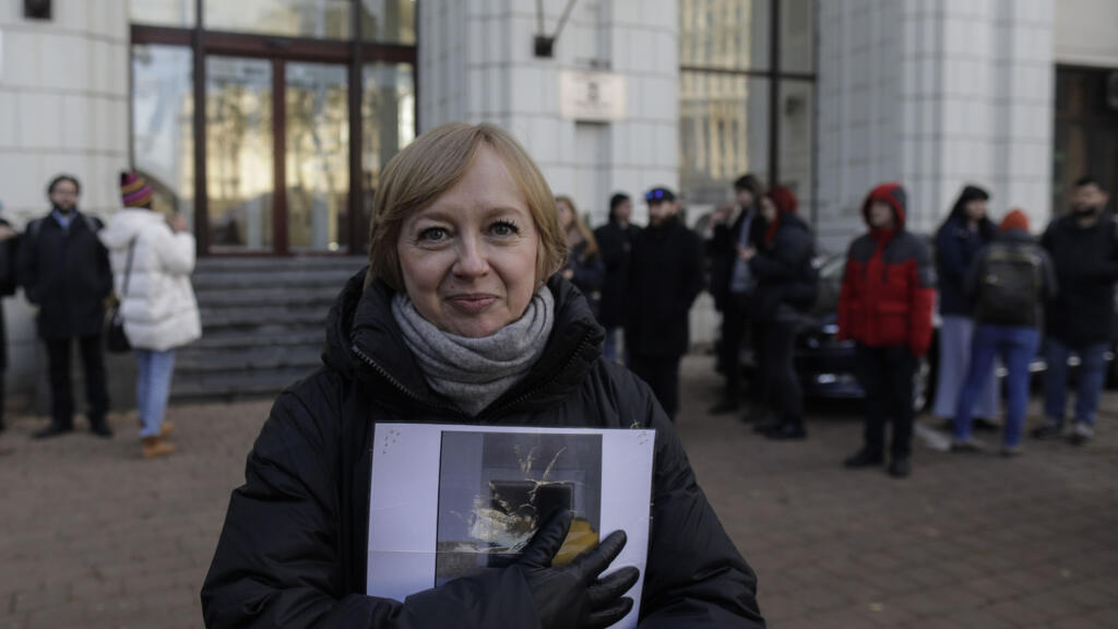 Val de ura si intimidare impotriva Emiliei Sercan