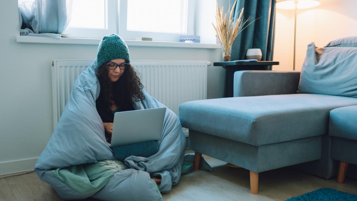 Zeci de mii de bucuresteni au petrecut noaptea afara