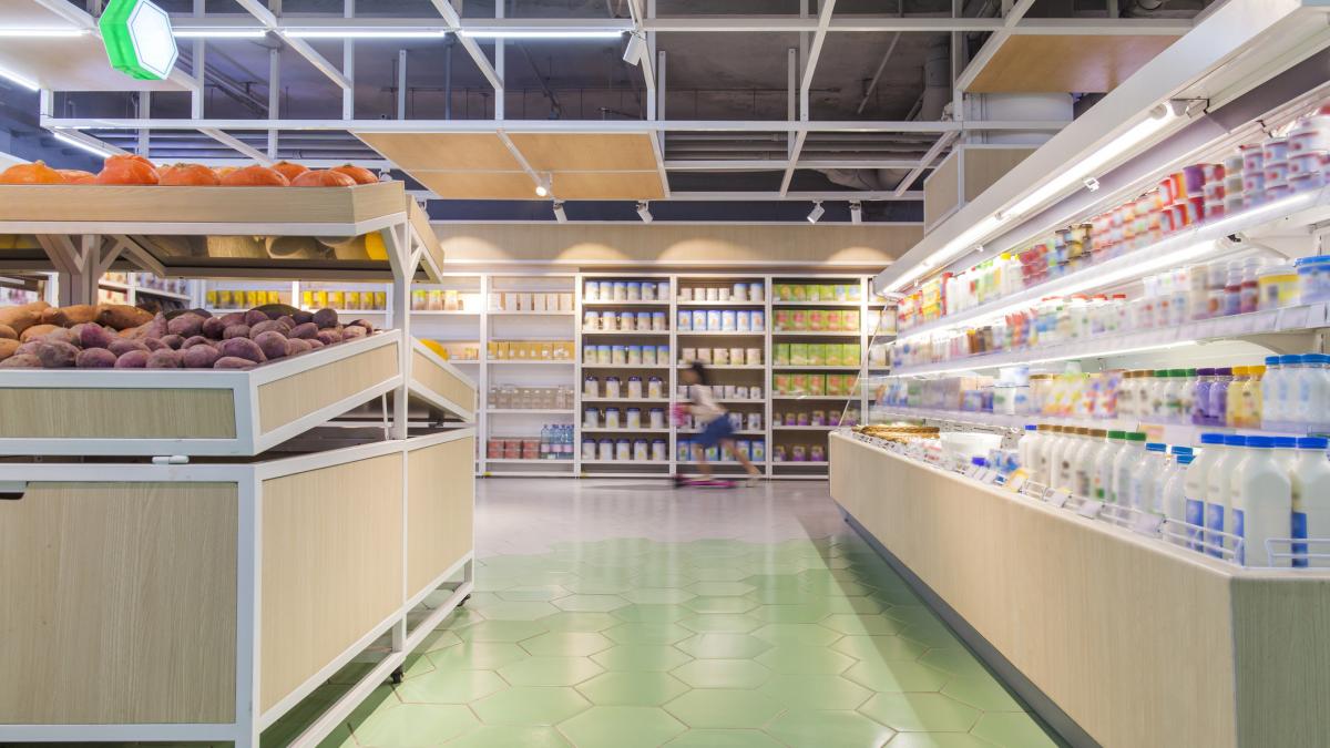 Amenzi in valoare de 190000 de lei aplicate supermarketurilor din Dambovita inspectorii au identificat conditii necorespunzatoare si alimente