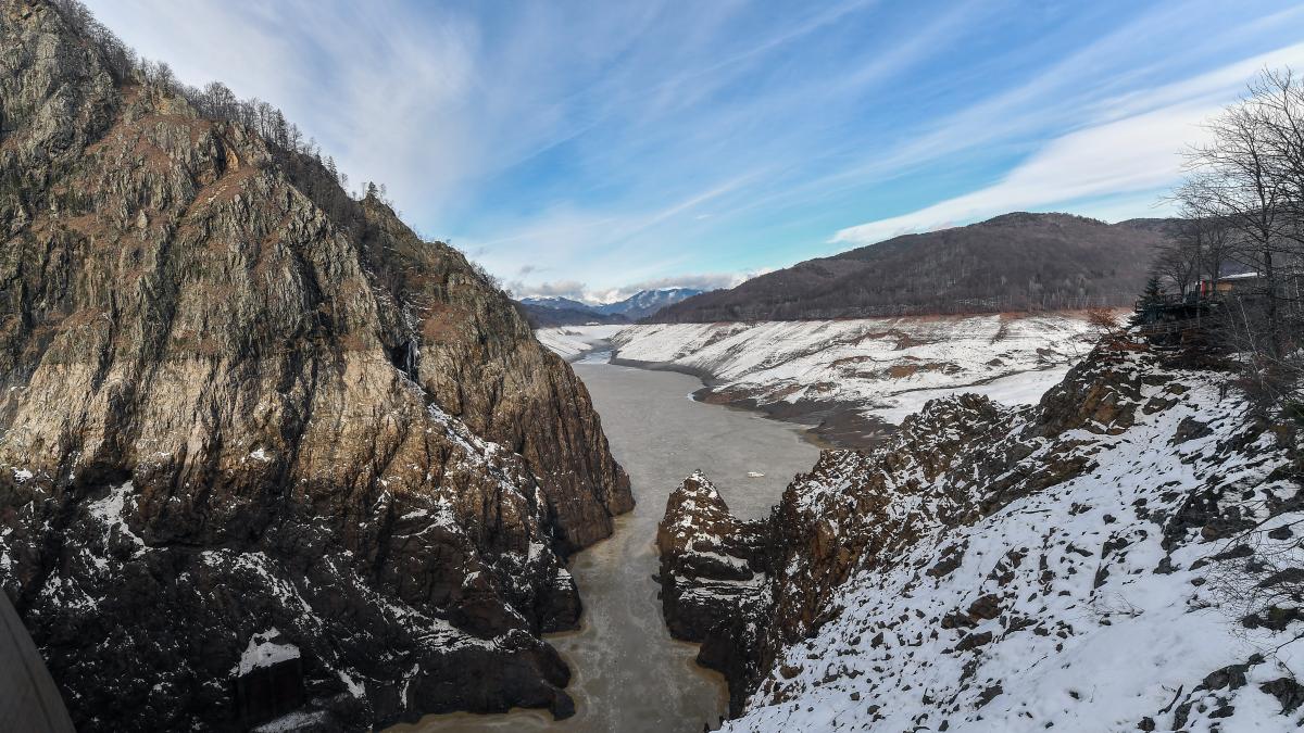 Criza apei generata de lucrarile de la Vidraru Directoarea DSP Arges Nu s a anticipat ce tip de apa va fi atunci