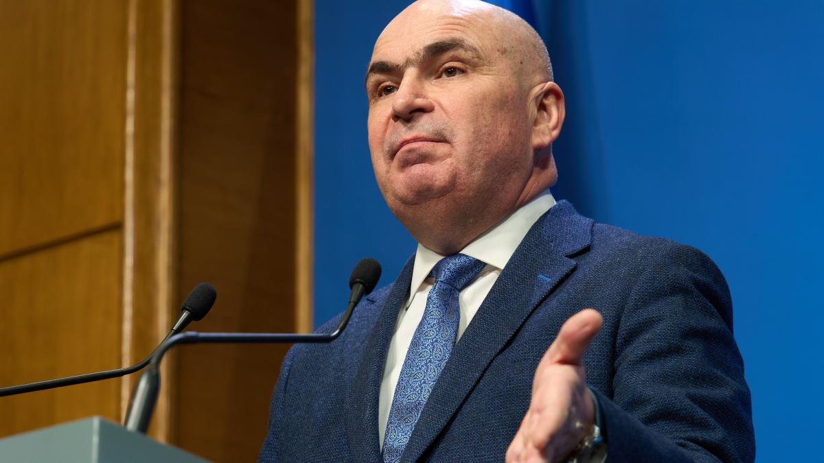 Ilie Bolojan pastreaza norma de hrana a militarilor dar le va imbunatati varsta