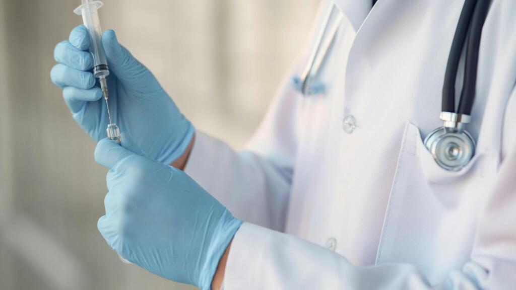 Romania are o datorie de 600 de milioane de euro plus dobanzi catre Pfizer Cine se face vinovat