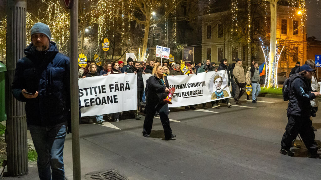 Angie Serban Coruptia Ucide CSM ne a inclus pe o lista neagra transmisa tuturor instantele limitandu ne accesul la justitia echitabila interviu