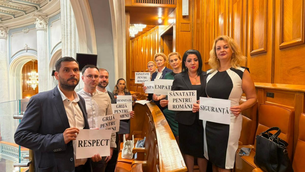 A treia zi de grevă generală în unitățile spitalicești. Activitate limitată la 30% în 482 de spitale din întreaga țară... 4 A treia zi de greva generala in unitatile spitalicesti activitate limitata la 30 in 482 de spitale din intreaga tara